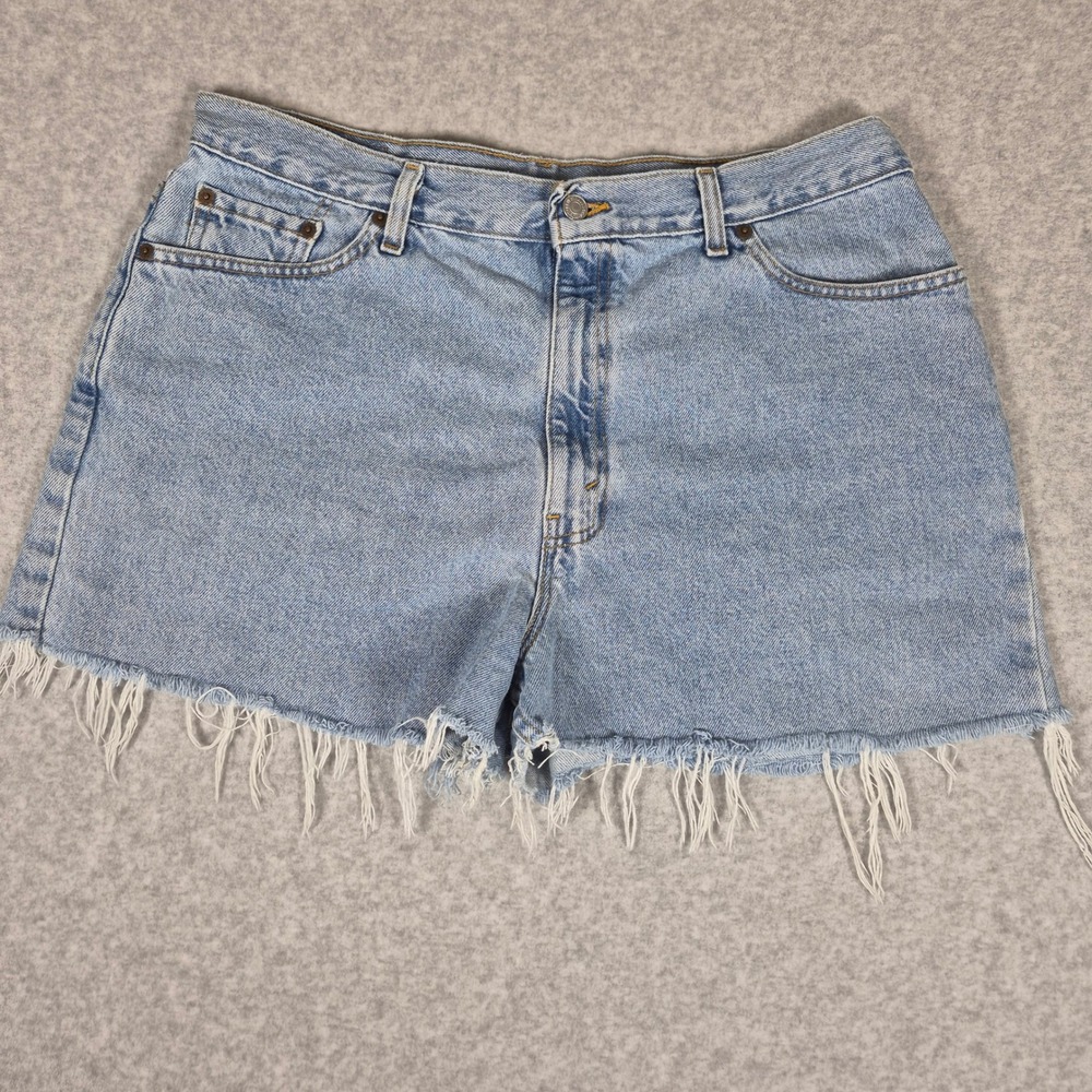 Vintage Levis 550 Relaxed Fit Shorts Womens 18 Light Wash Blue Cut Off Frayed